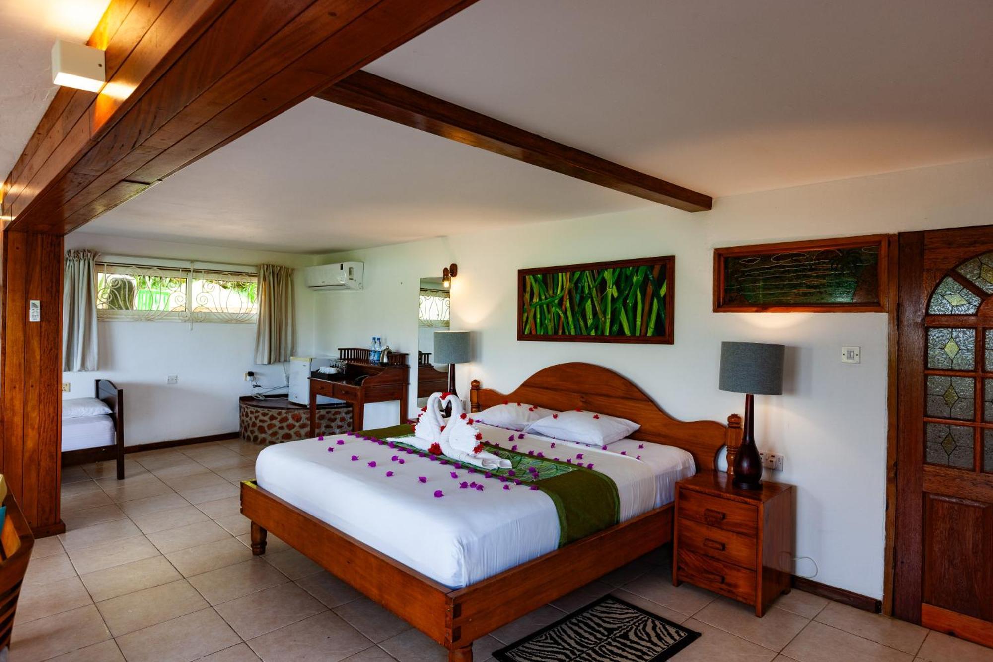 Chalets Cote Mer Baie Sainte Anne Εξωτερικό φωτογραφία