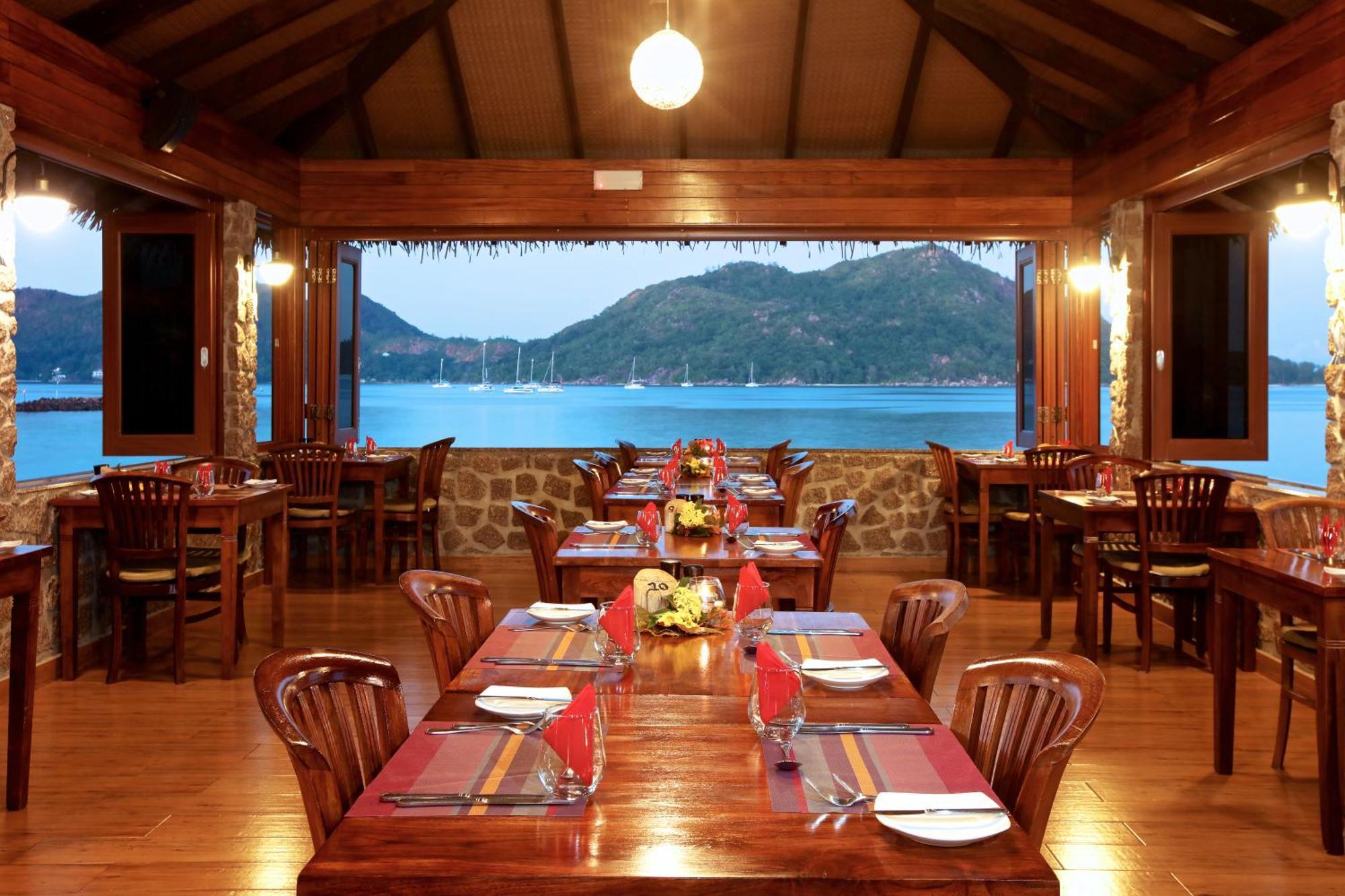 Chalets Cote Mer Baie Sainte Anne Εξωτερικό φωτογραφία